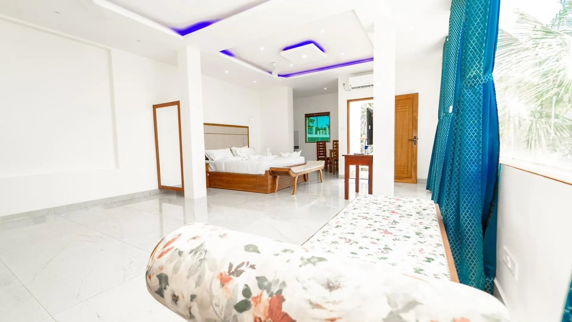 Skylar Seaview Beach Resort & Ayurveda Varkala